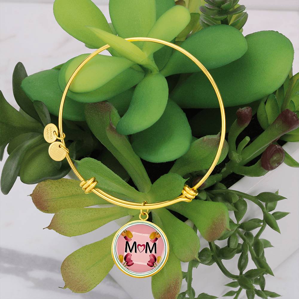 "MOM" Print Circle Pendant Luxury Bangle-Free Shipping
