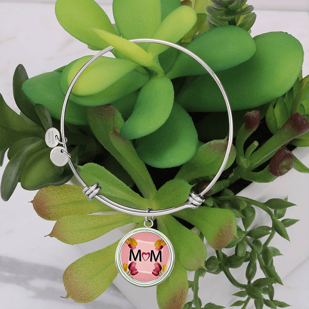 "MOM" Print Circle Pendant Luxury Bangle-Free Shipping