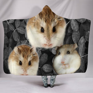 Roborovski Hamster On Black Print Hooded Blanket-Free Shipping - Deruj.com